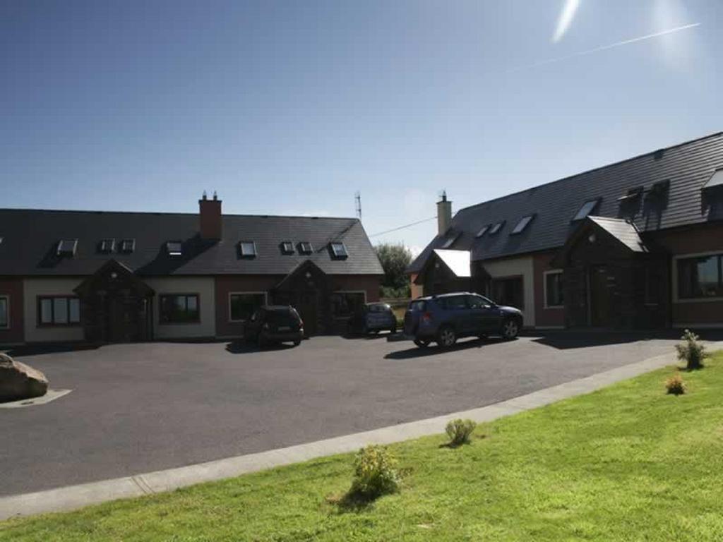 Tralee Bay Holiday Village Castlegregory Esterno foto