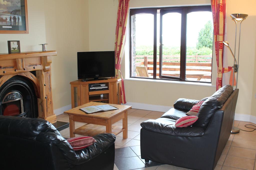 Tralee Bay Holiday Village Castlegregory Esterno foto